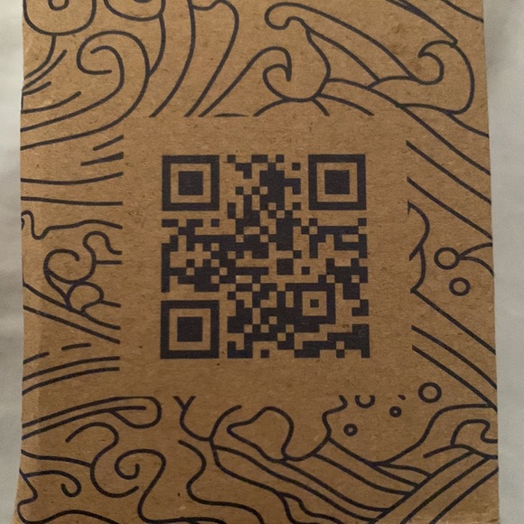 Corona Glass Water Bottle Ocean Wise Screw Off Metal Lid - Picture 5 of 5